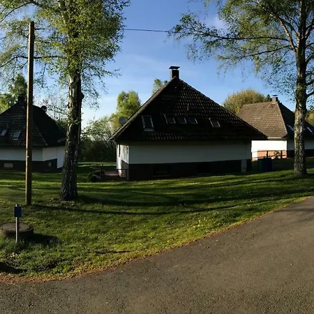 Lilly Am Silbersee Vakantiehuis Frielendorf