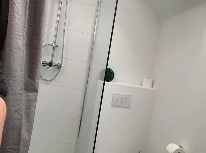 Lilly Am Silbersee Hébergement de vacances Frielendorf