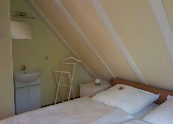 Lilly Am Silbersee Hébergement de vacances Frielendorf