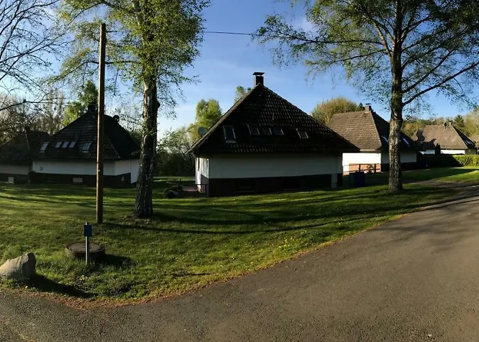 Lilly Am Silbersee Hébergement de vacances Frielendorf